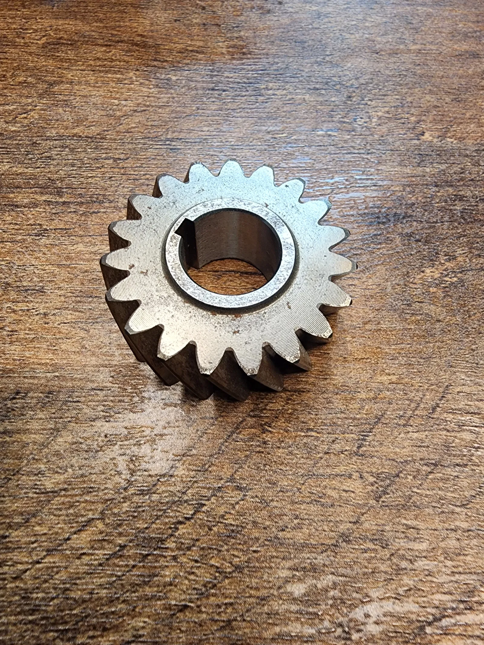 Clutch Driven Gear Benelli TnT150i